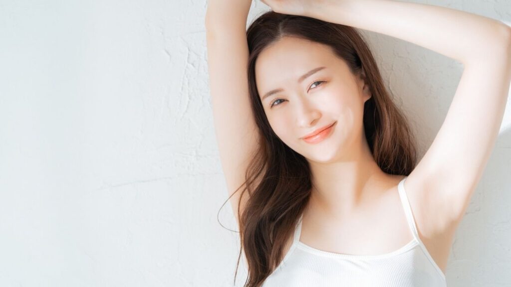 細くてきれいな女性
